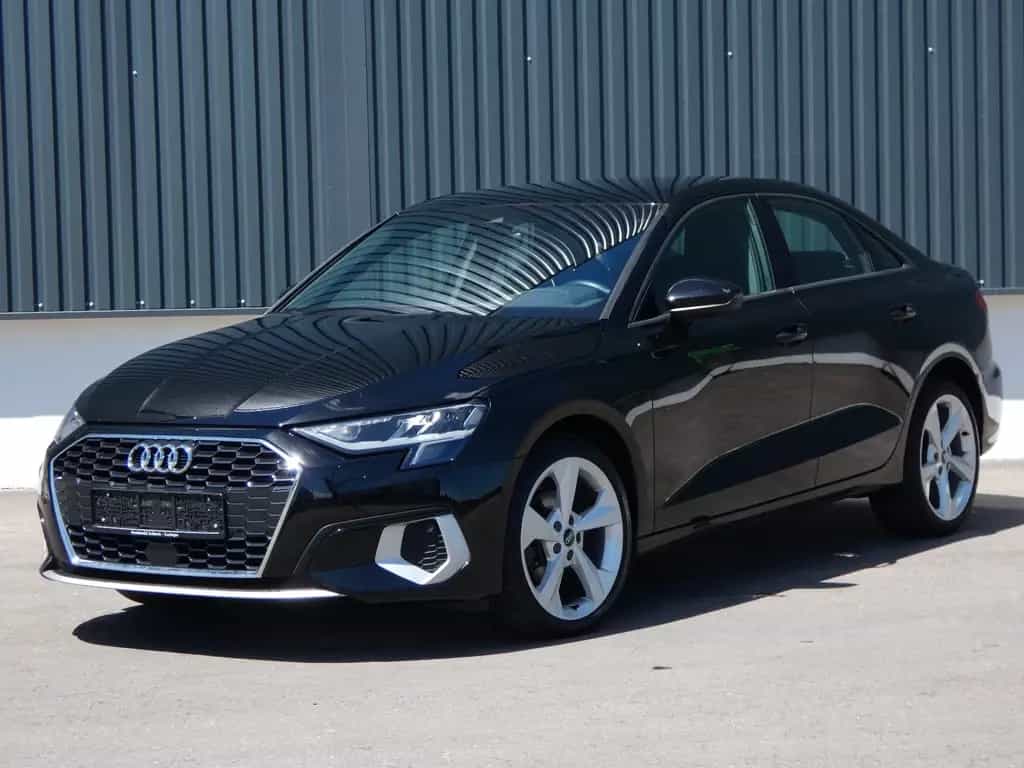 Audi A3 30 TDI Lim S tronic Advanced LED Navi ACC 18" 02/2024-photo-0