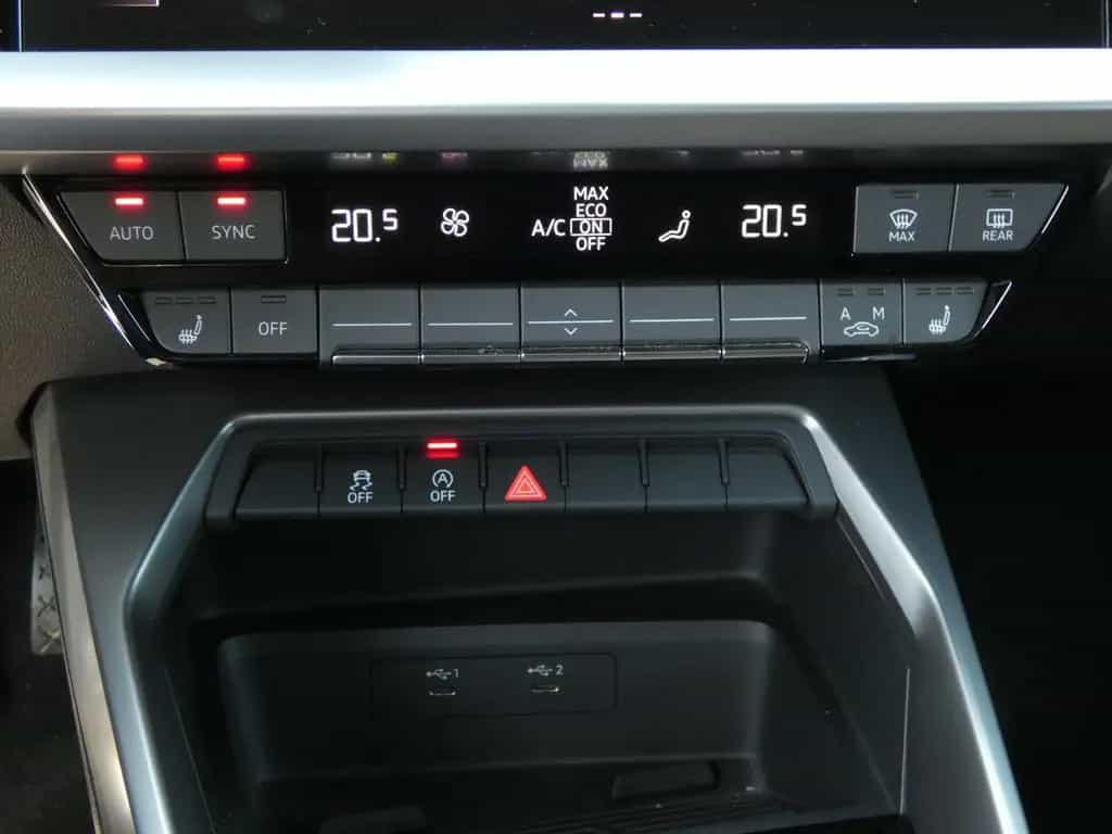 Audi A3 30 TDI Lim S tronic Advanced LED Navi ACC 18" 02/2024-photo-16