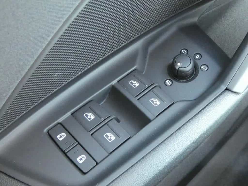 Audi A3 30 TDI Lim S tronic Advanced LED Navi ACC 18" 02/2024-photo-18