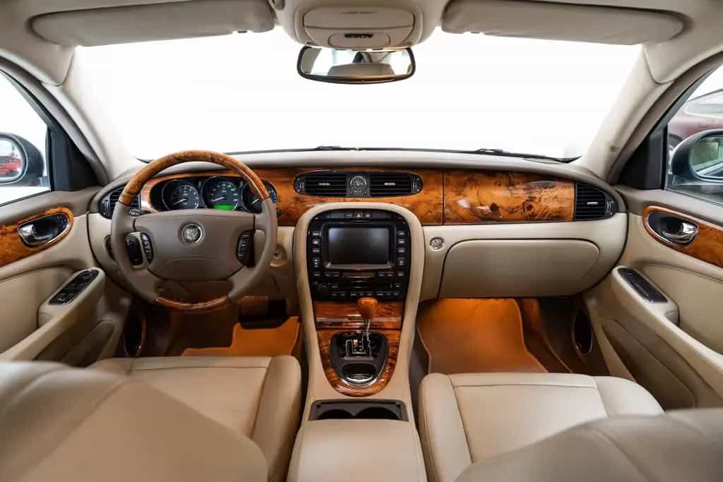 Jaguar XJ 3.5 V8 - Low Mileage - R Design - 07/2005-photo-18