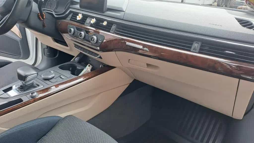 Audi A4 40 TDI S tronic quattro Avant - 09/2019-photo-5