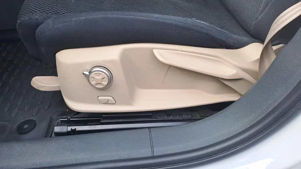 Audi A4 40 TDI S tronic quattro Avant - 09/2019-photo-7