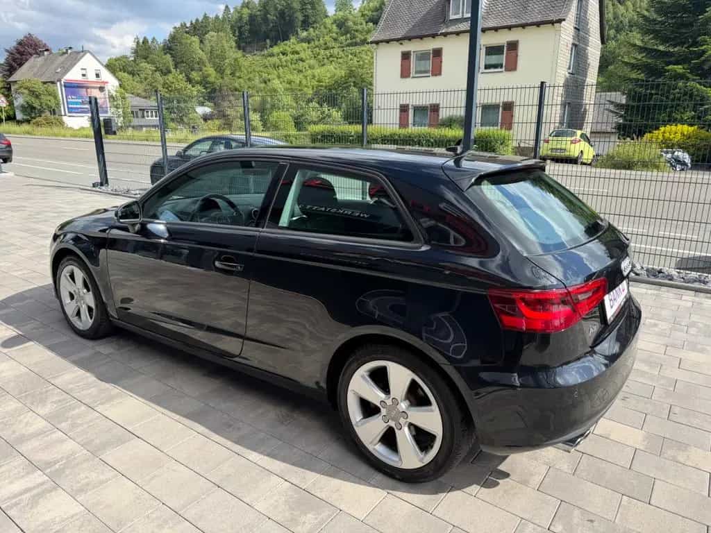 Audi A3 Ambition Ultra*SHZG*SPORT*BLACK*PDC*TOP 05/2016-photo-12