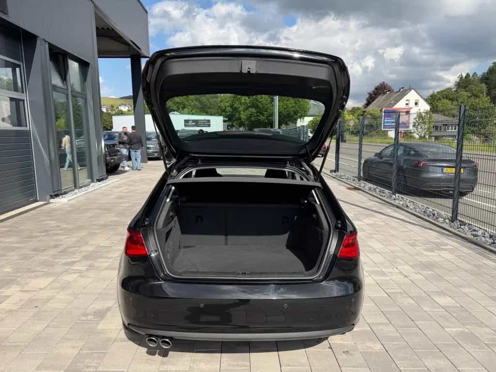 Audi A3 Ambition Ultra*SHZG*SPORT*BLACK*PDC*TOP 05/2016-photo-14