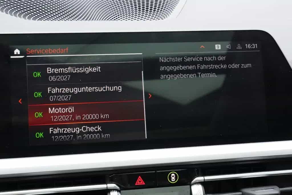 BMW 320 d Touring Panoramadach PDC LED  SHZ DAB 07/2022-photo-33