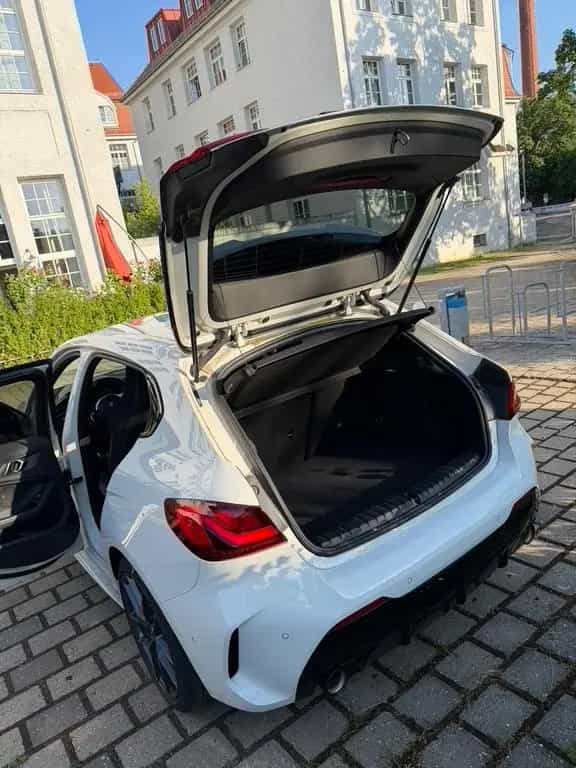 BMW 120 TOP - BMW 120i M Sport Steptronic M Sport mit 07/2021-photo-5
