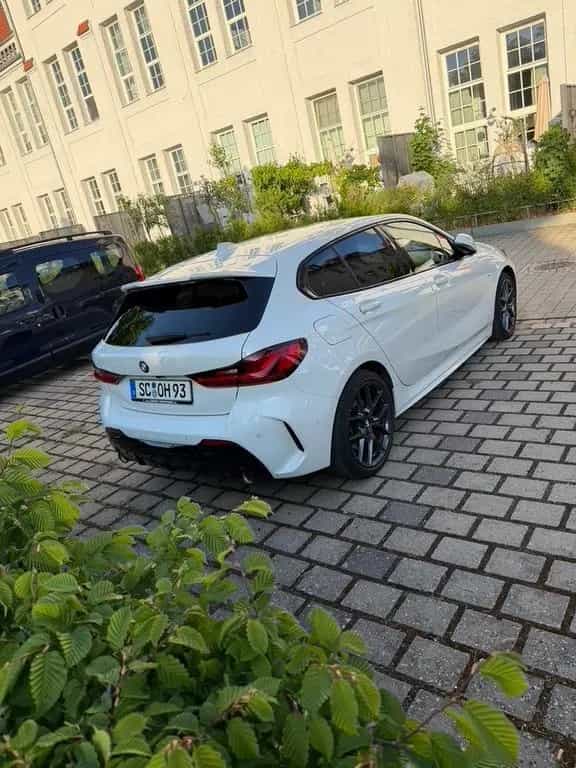 BMW 120 TOP - BMW 120i M Sport Steptronic M Sport mit 07/2021-photo-6