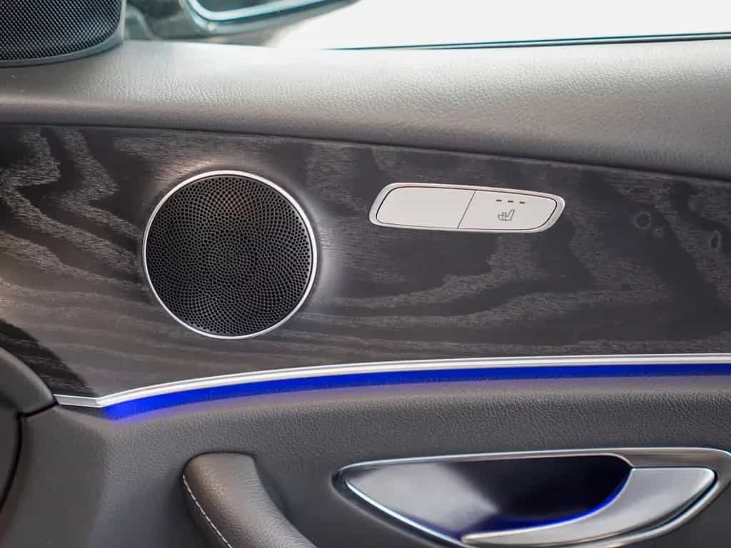 Mercedes-Benz E 220 d T AVANTGARDE AHK MULTIBEAM Kamera Totwi 02/2017-photo-12