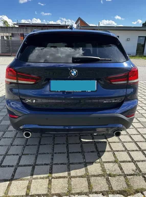 BMW X1 sDrive20i Advantage Steptronic DCT Advantage 07/2020-photo-3