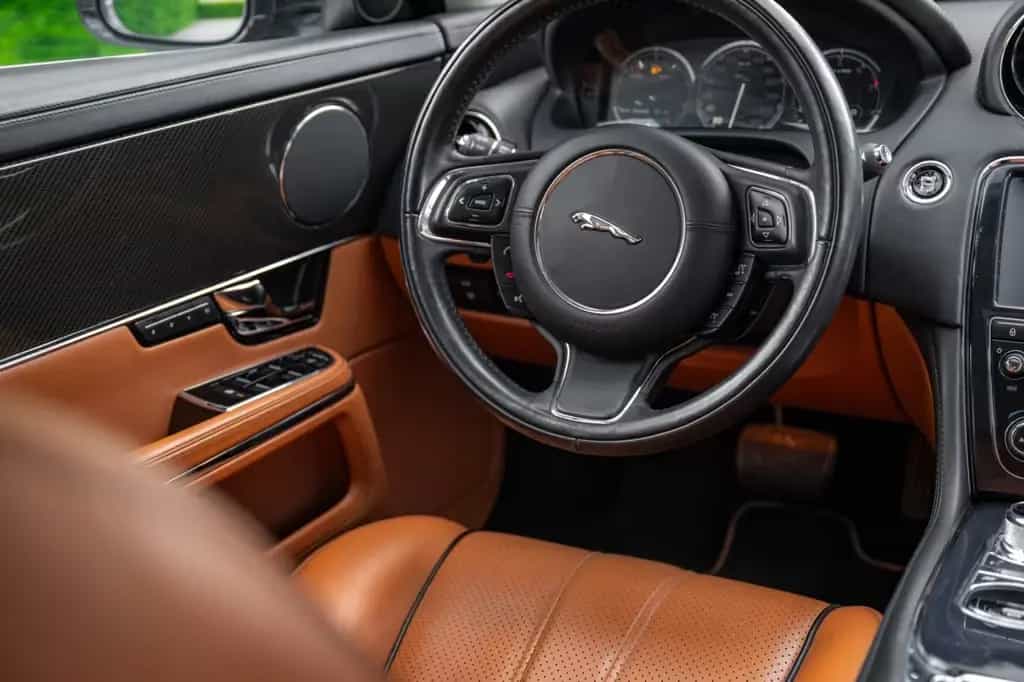 Jaguar XJ Lang 5.0 V8|Massage|SitzKlim|Meridian|Pano 01/2012-photo-12