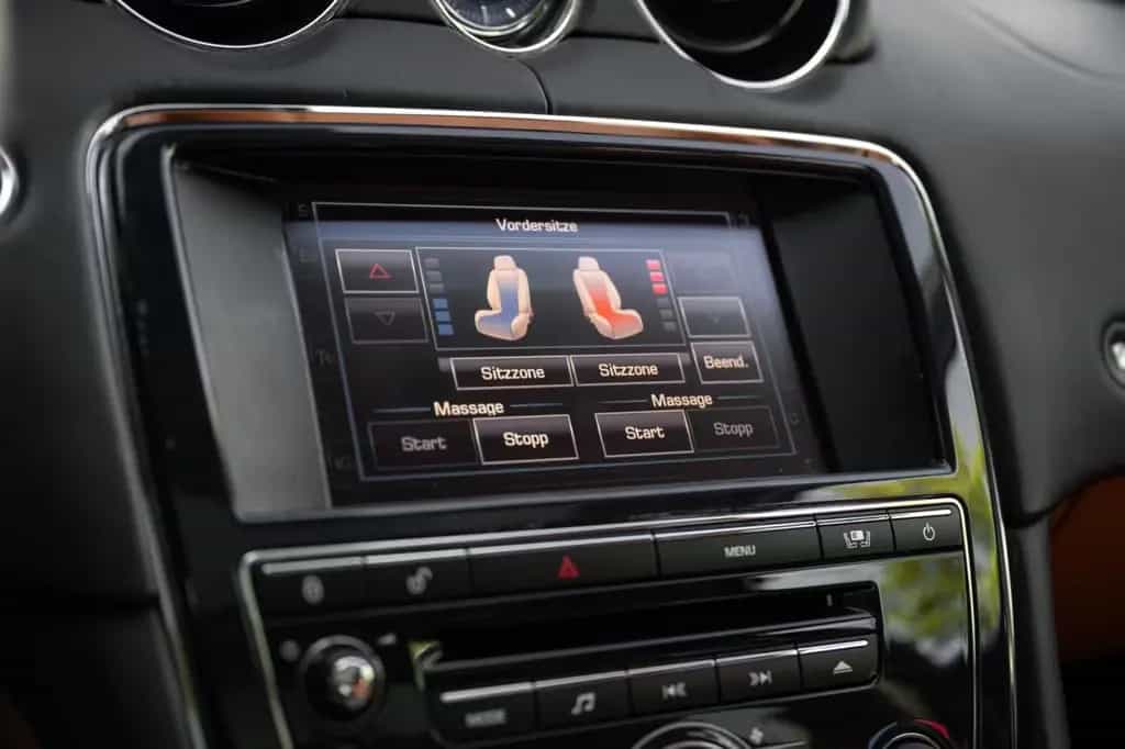 Jaguar XJ Lang 5.0 V8|Massage|SitzKlim|Meridian|Pano 01/2012-photo-18