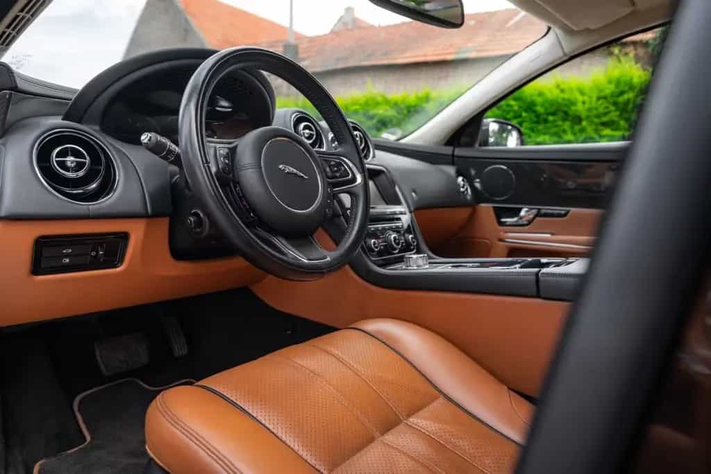Jaguar XJ Lang 5.0 V8|Massage|SitzKlim|Meridian|Pano 01/2012-photo-3