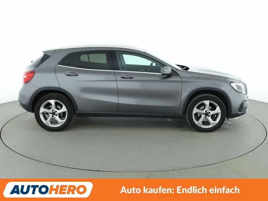 Mercedes-Benz GLA 180 GLA-Klasse GLA 180 Urban Aut.*NAVI*LED*TEMPO* 11/2018-photo-6