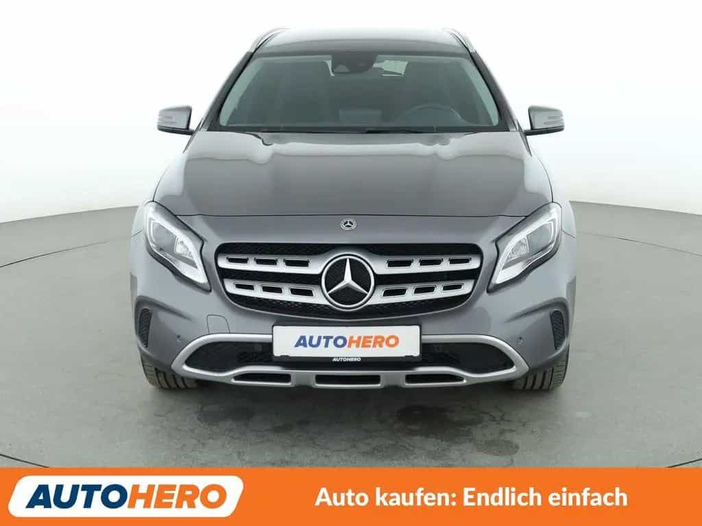 Mercedes-Benz GLA 180 GLA-Klasse GLA 180 Urban Aut.*NAVI*LED*TEMPO* 11/2018-photo-8