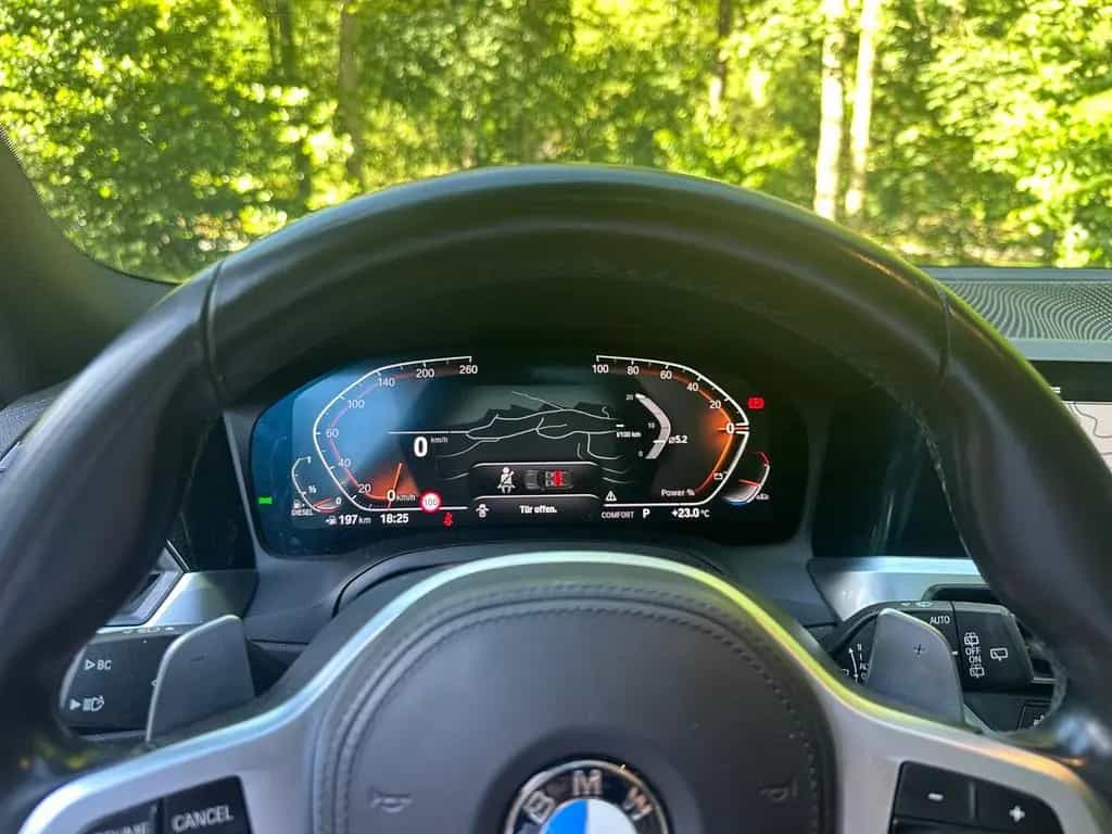 BMW 320 d T M Sport Matrix Laser Pano ACC Adaptiv 02/2022-photo-10