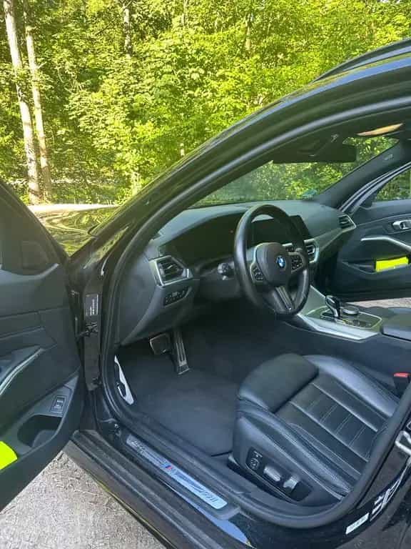 BMW 320 d T M Sport Matrix Laser Pano ACC Adaptiv 02/2022-photo-12