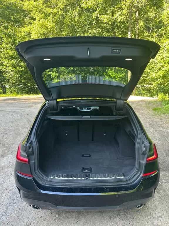 BMW 320 d T M Sport Matrix Laser Pano ACC Adaptiv 02/2022-photo-5