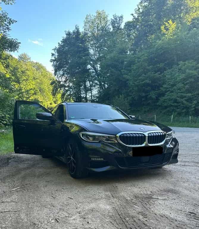 BMW 320 d T M Sport Matrix Laser Pano ACC Adaptiv 02/2022-photo-6