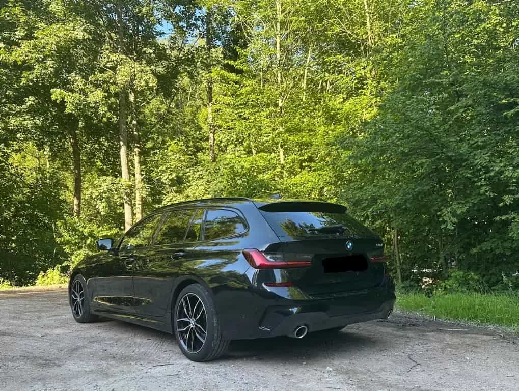 BMW 320 d T M Sport Matrix Laser Pano ACC Adaptiv 02/2022-photo-7