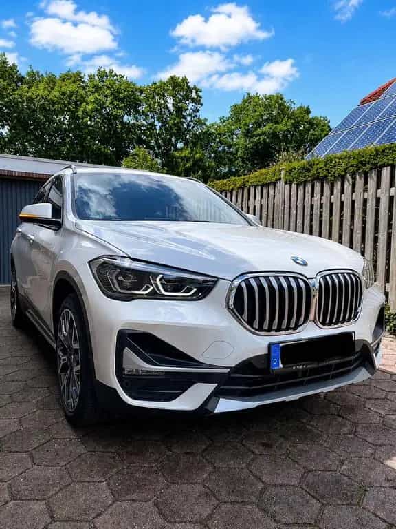 BMW X1 xDrive | HUD | Memory | AHK | LED | Navi 06/2019-photo-0