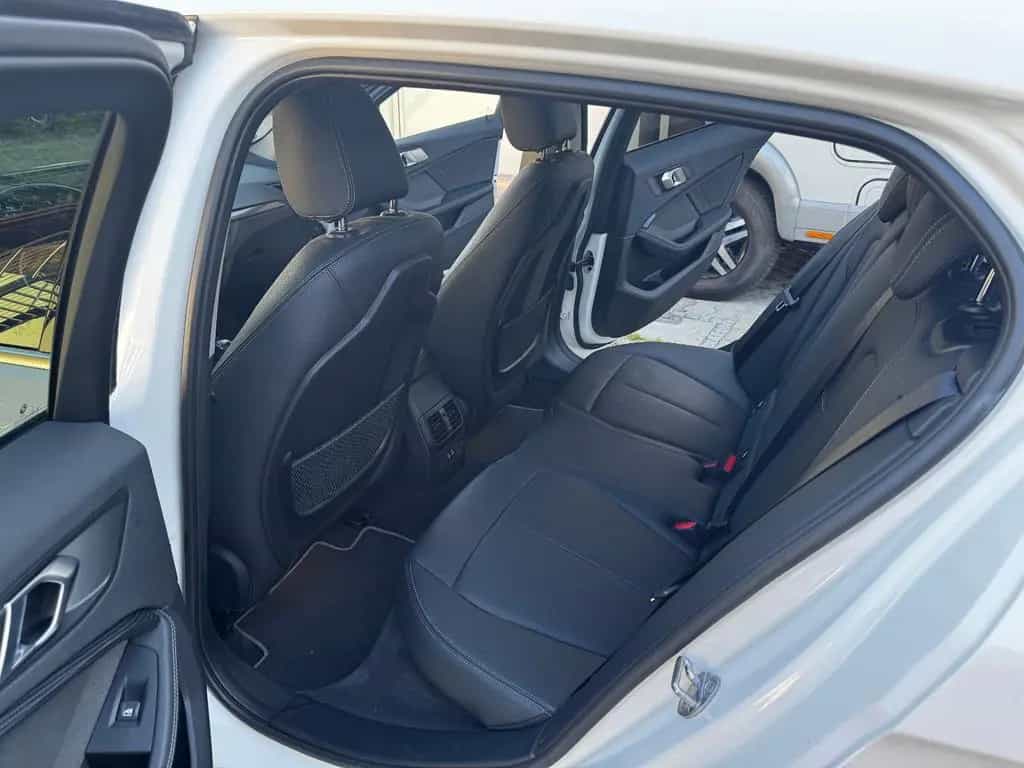 BMW 118 d Luxury Line Luxury Line 07/2019-photo-4
