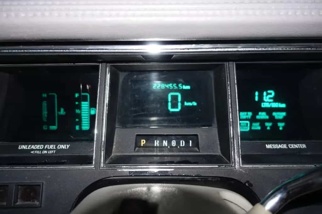 Lincoln Town Car 1990 5.0 V8, TOP Zustand mit TÜV und H 07/1990-photo-13