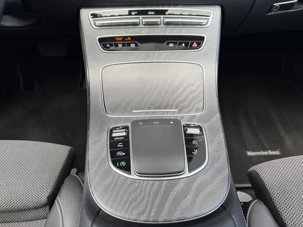 Mercedes-Benz E 220 d T-Modell Keyless Burmester Panodach 1.HD 04/2021-photo-18