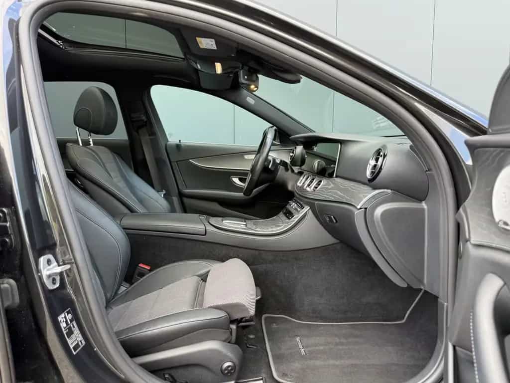 Mercedes-Benz E 220 d T-Modell Keyless Burmester Panodach 1.HD 04/2021-photo-20