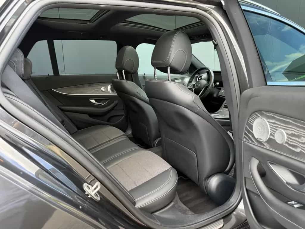 Mercedes-Benz E 220 d T-Modell Keyless Burmester Panodach 1.HD 04/2021-photo-23