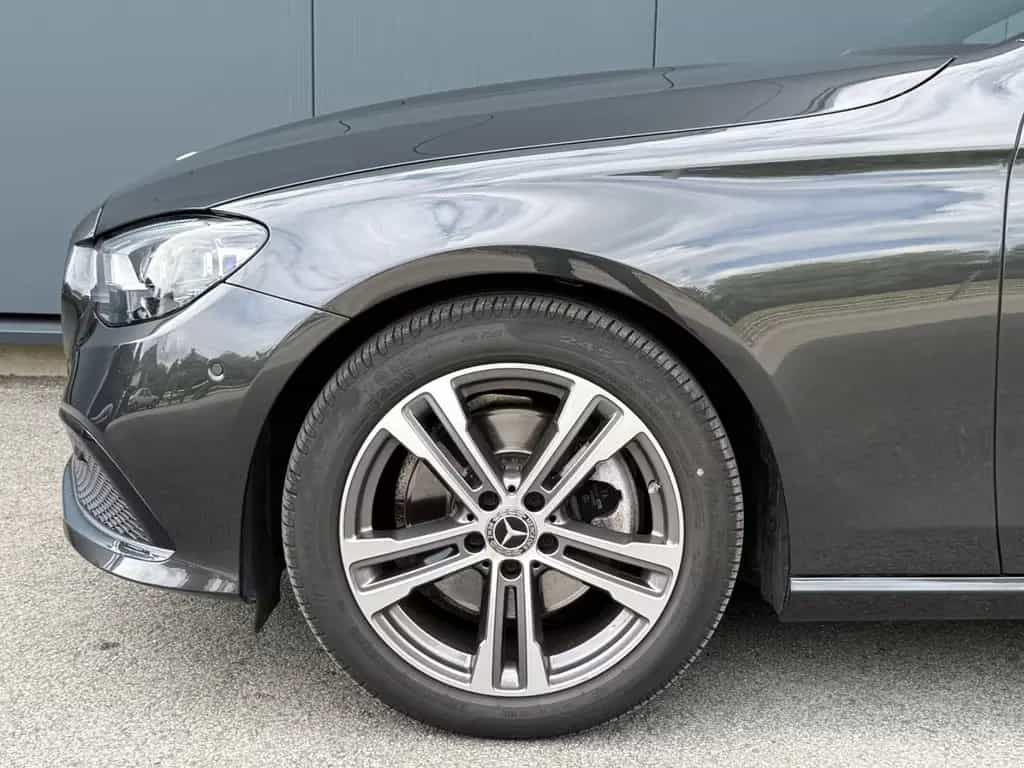 Mercedes-Benz E 220 d T-Modell Keyless Burmester Panodach 1.HD 04/2021-photo-3