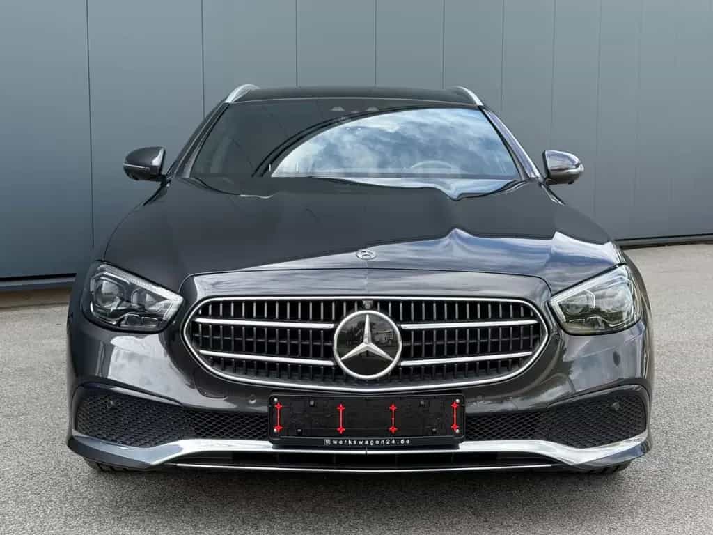 Mercedes-Benz E 220 d T-Modell Keyless Burmester Panodach 1.HD 04/2021-photo-5