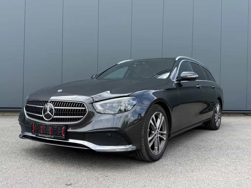 Mercedes-Benz E 220 d T-Modell Keyless Burmester Panodach 1.HD 04/2021-photo-6