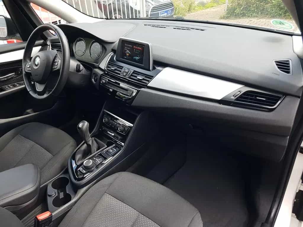 BMW 216 Active Tourer 216d Active Tourer Advantage LED PDC Sitzheizung 08/2019-photo-12
