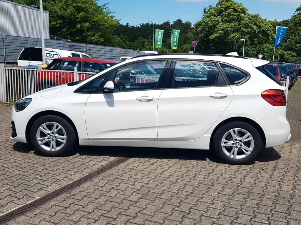 BMW 216 Active Tourer 216d Active Tourer Advantage LED PDC Sitzheizung 08/2019-photo-2