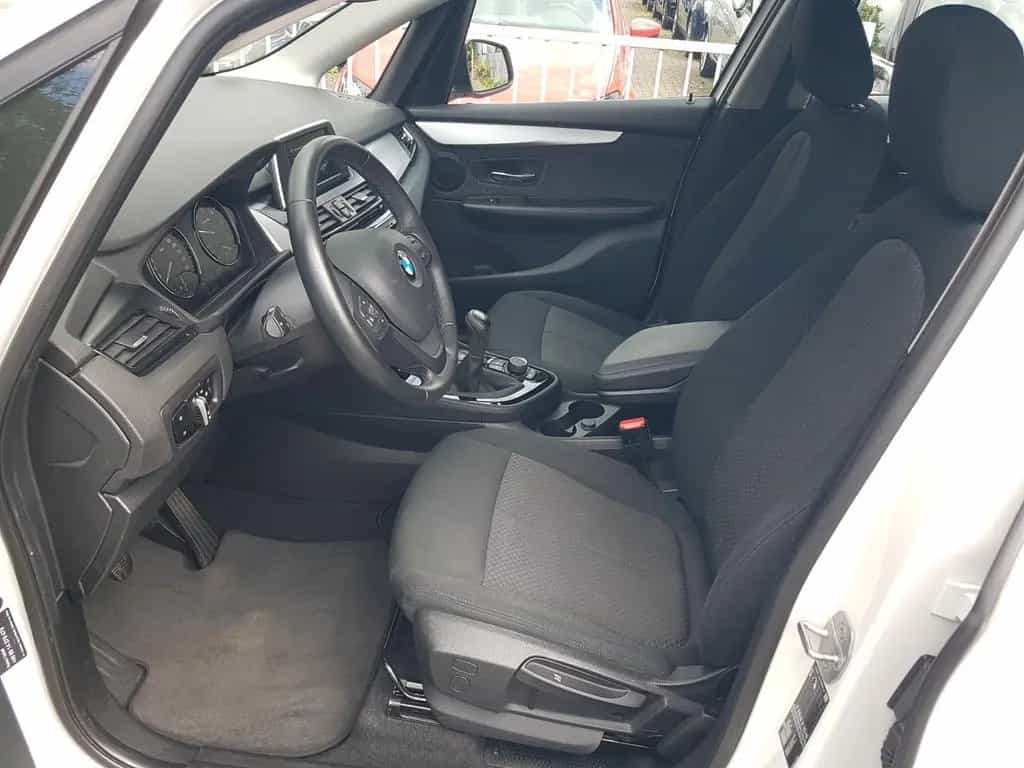 BMW 216 Active Tourer 216d Active Tourer Advantage LED PDC Sitzheizung 08/2019-photo-9