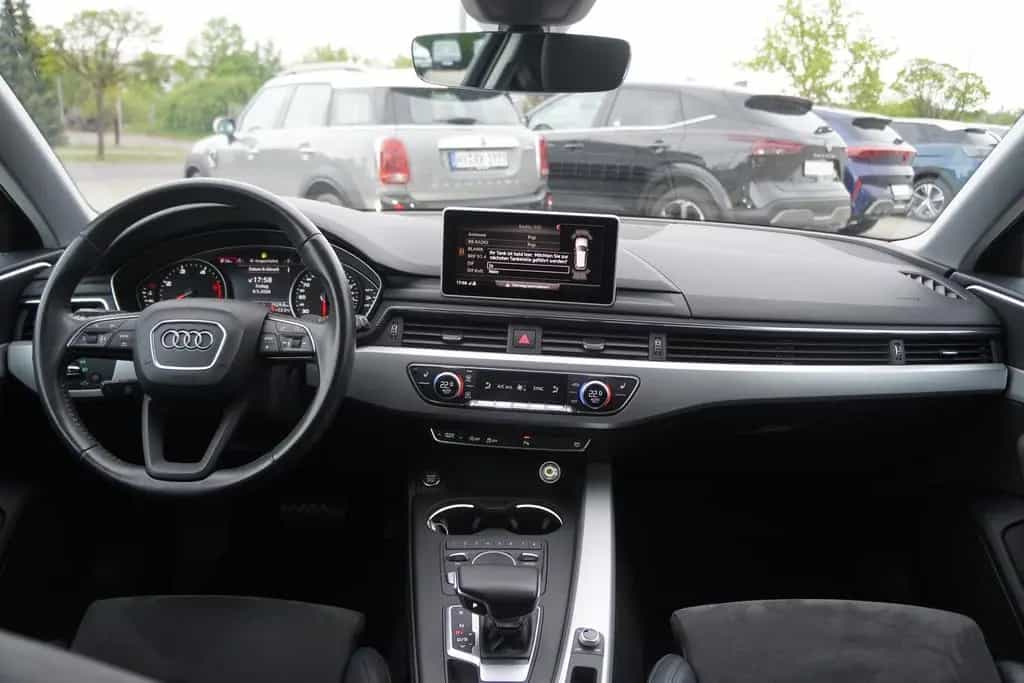 Audi A4 2.0 TDI Avant S-tronic Bi-Xenon Navi Tempomat 09/2017-photo-11