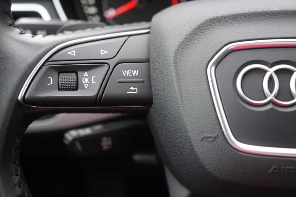 Audi A4 2.0 TDI Avant S-tronic Bi-Xenon Navi Tempomat 09/2017-photo-15
