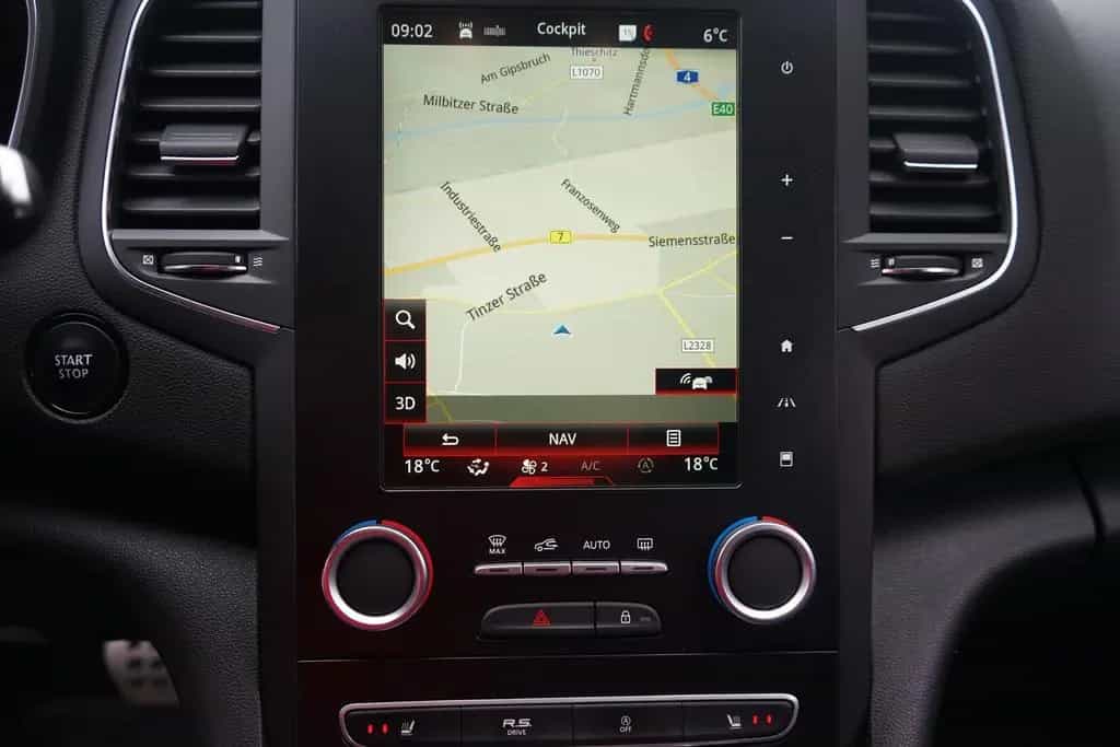 Renault Megane IV Grandtour GT 1.6 TCe ACC DAB LED Navi 02/2018-photo-40
