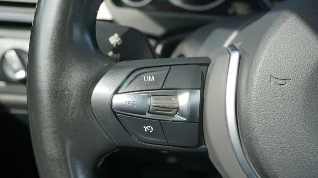 BMW 320 d M Sport Aut. LED Sitzheizung Tempomat Leder 05/2019-photo-15