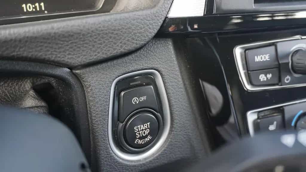 BMW 320 d M Sport Aut. LED Sitzheizung Tempomat Leder 05/2019-photo-21