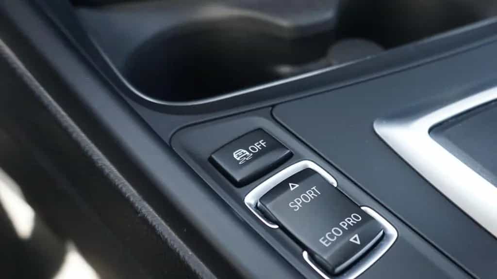BMW 320 d M Sport Aut. LED Sitzheizung Tempomat Leder 05/2019-photo-24