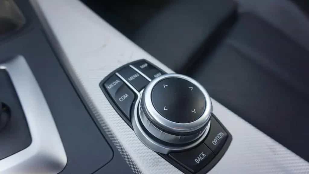 BMW 320 d M Sport Aut. LED Sitzheizung Tempomat Leder 05/2019-photo-25