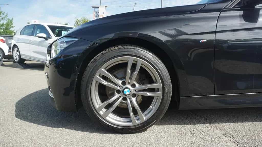 BMW 320 d M Sport Aut. LED Sitzheizung Tempomat Leder 05/2019-photo-35