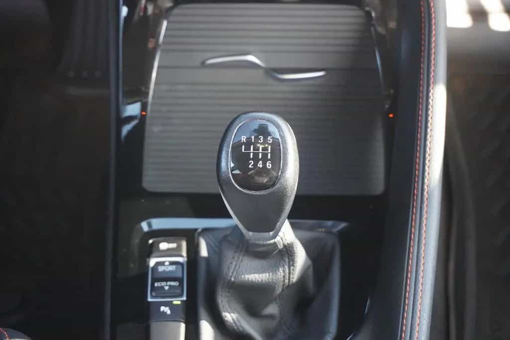 BMW X1 sDrive 18 i Advantage LED Navi Tempomat PDC 01/2020-photo-20
