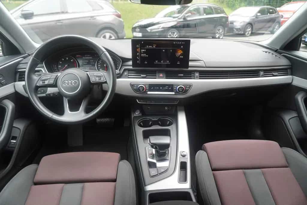 Audi A4 Avant 40 TFSI S-tronic LED Navi ACC Totwinkel 12/2019-photo-15