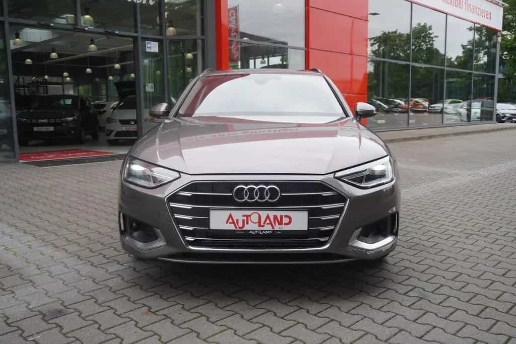 Audi A4 Avant 40 TFSI S-tronic LED Navi ACC Totwinkel 12/2019-photo-2