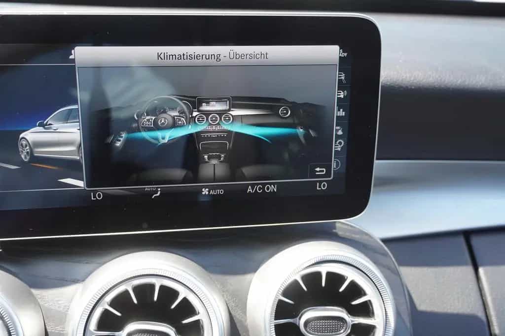 Mercedes-Benz C 200 C200 T-Modell  Avantgarde 08/2020-photo-19