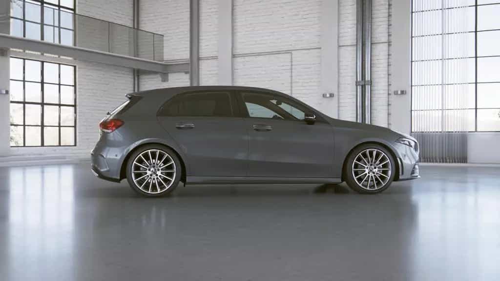 Mercedes-Benz A 180 AMG+R-KAMERA+TOTWINKEL+LED+AMBIENTELICHT+ 01/2019-photo-12