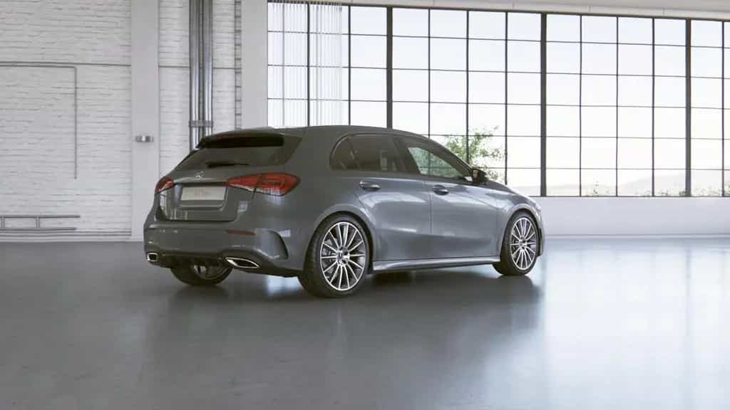 Mercedes-Benz A 180 AMG+R-KAMERA+TOTWINKEL+LED+AMBIENTELICHT+ 01/2019-photo-16