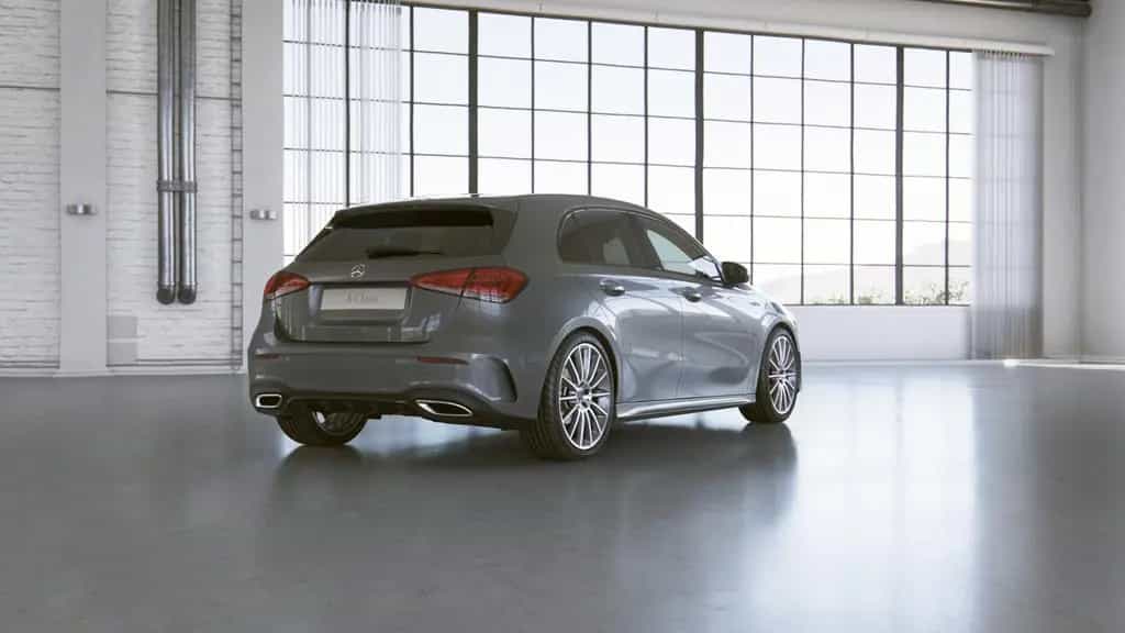 Mercedes-Benz A 180 AMG+R-KAMERA+TOTWINKEL+LED+AMBIENTELICHT+ 01/2019-photo-17